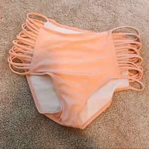 HIGH WASTED BIKINI BOTTOMS🎀🌟🌟